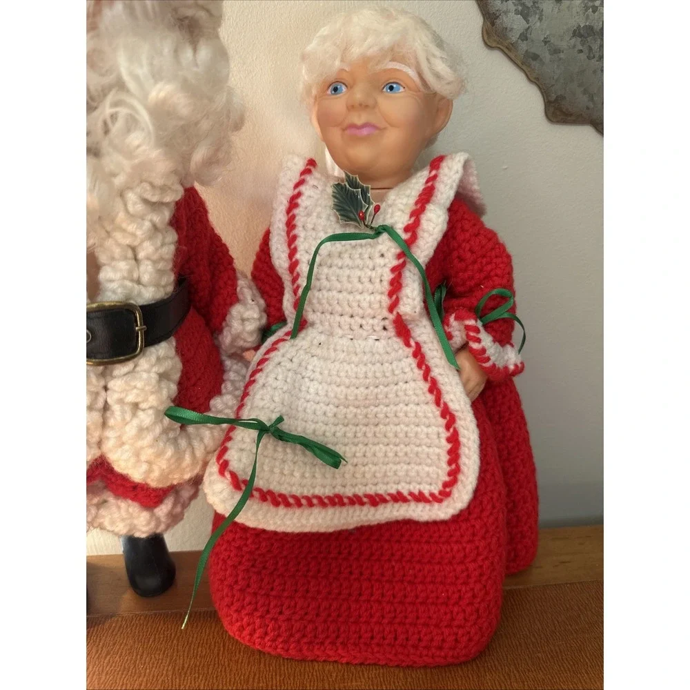 Santa‎ And Mrs Claus Dolls In Homemade Crochet Clothes